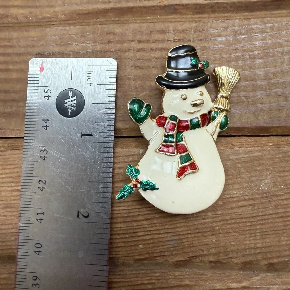 Vintage Snowman Brooch Pin‎ Gold Tone Enameled Christmas Holiday Winter XMAS